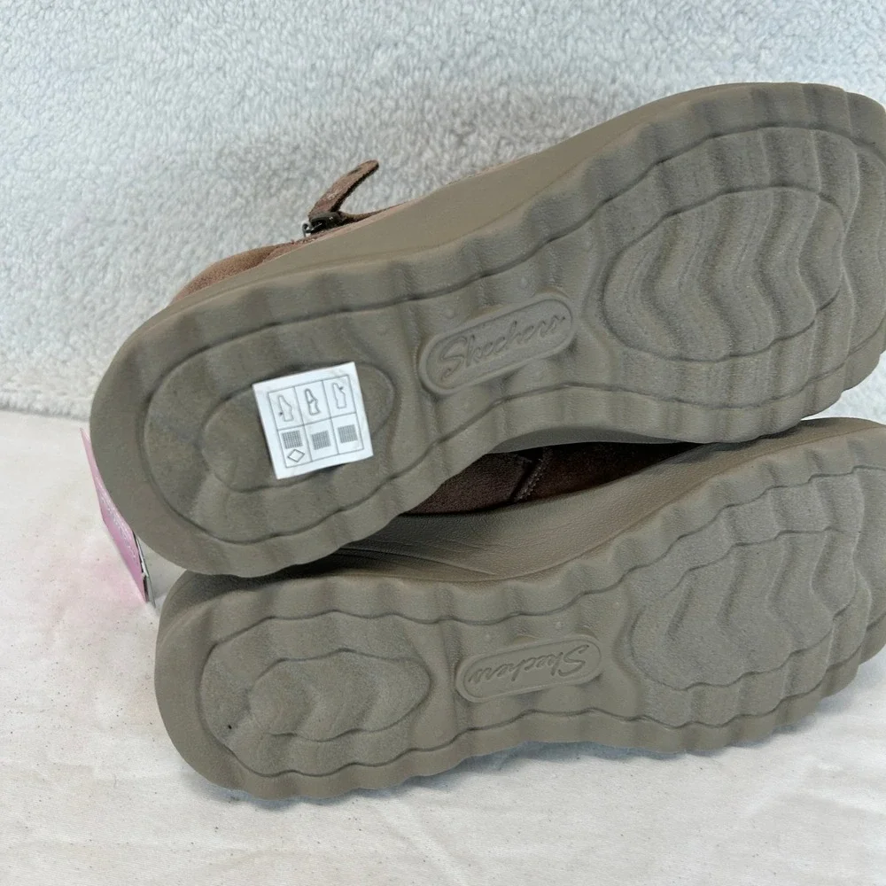 Skechers On-the-GO Joy Savvy Mushroom Brown Vegan Ankle Boots Mens 7‎ New